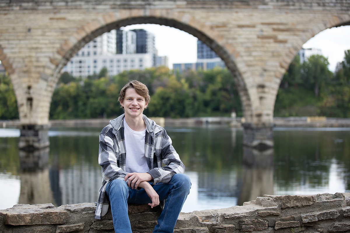 high school senior stone arch bridge