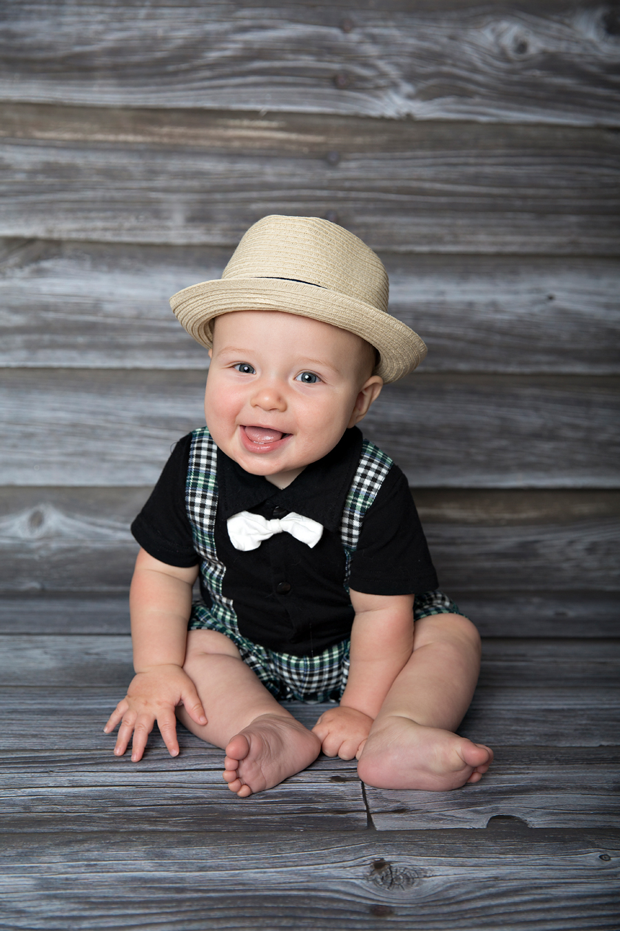 6 month baby session plymouth minneapolis baby photographer