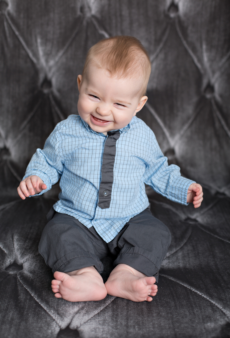 6 month baby photo session plymouth minneapolis baby photographer