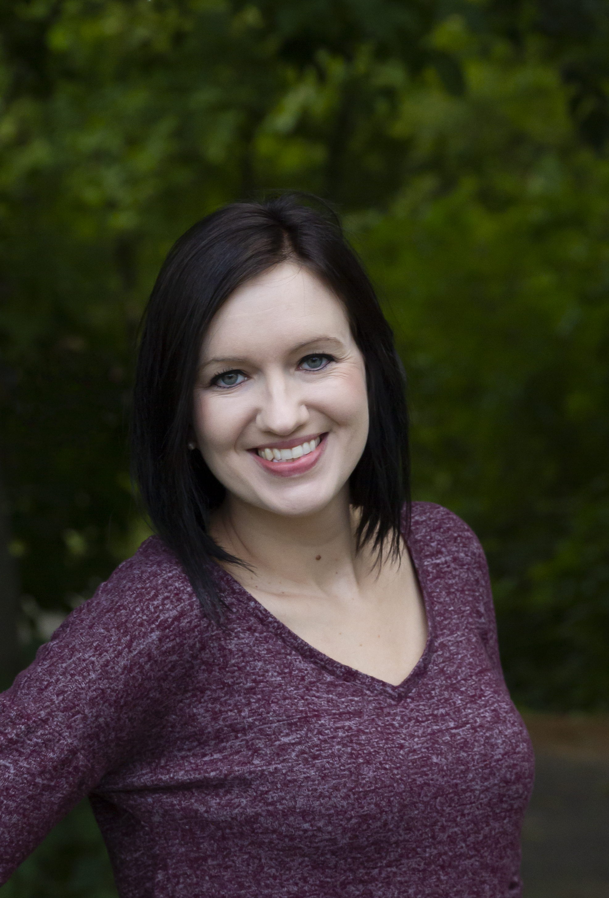 Outdoor headshot plymouth mn