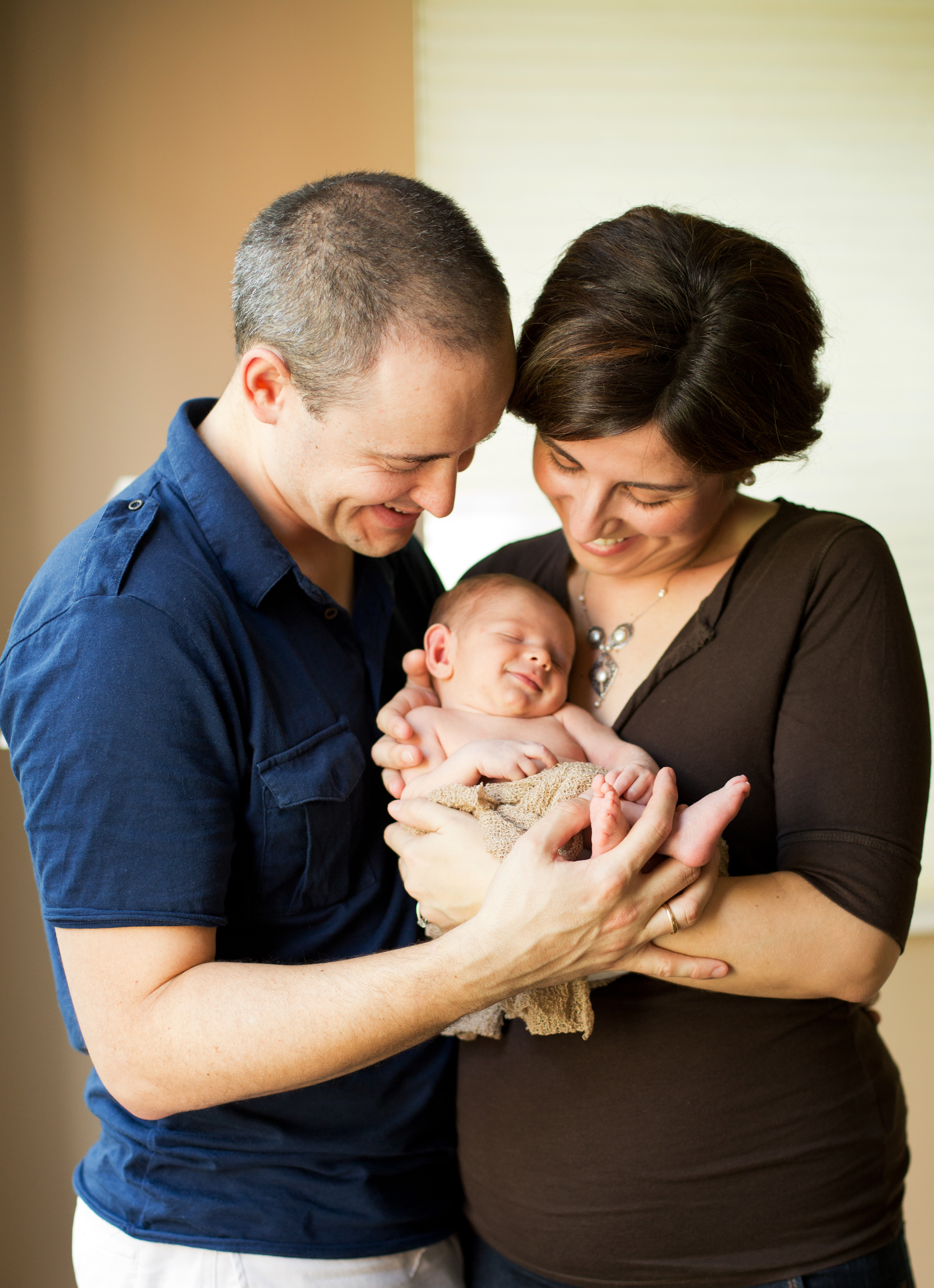 newborn-lifestyle-session-saint-paul-mn_10