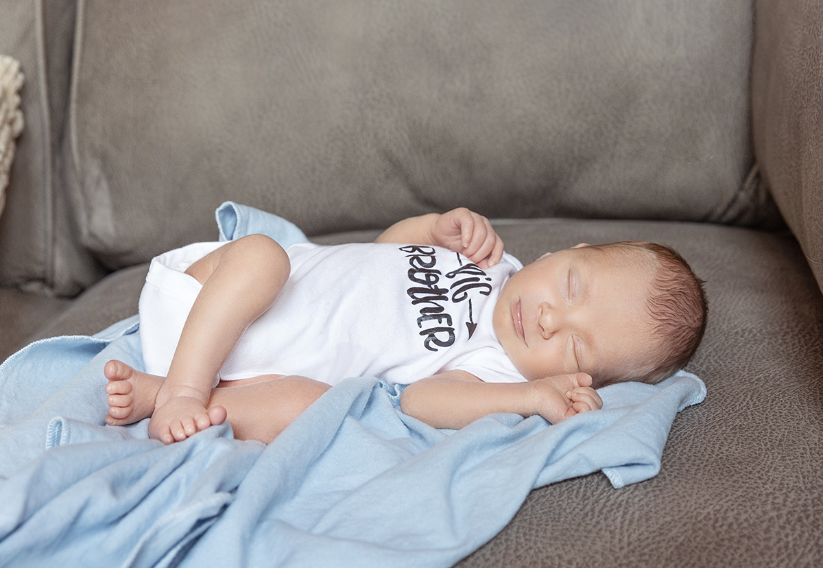 In-home lifestyle newborn photographer