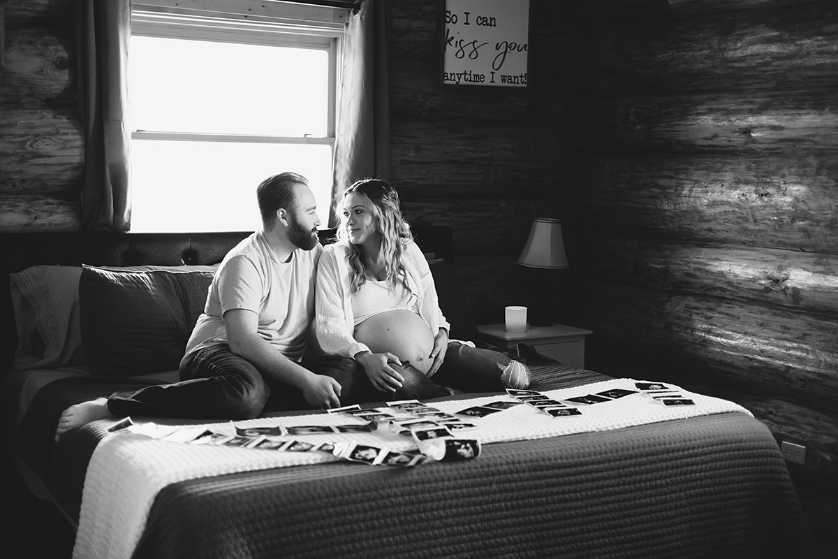 Lifestyle maternity session twin cities minnesota